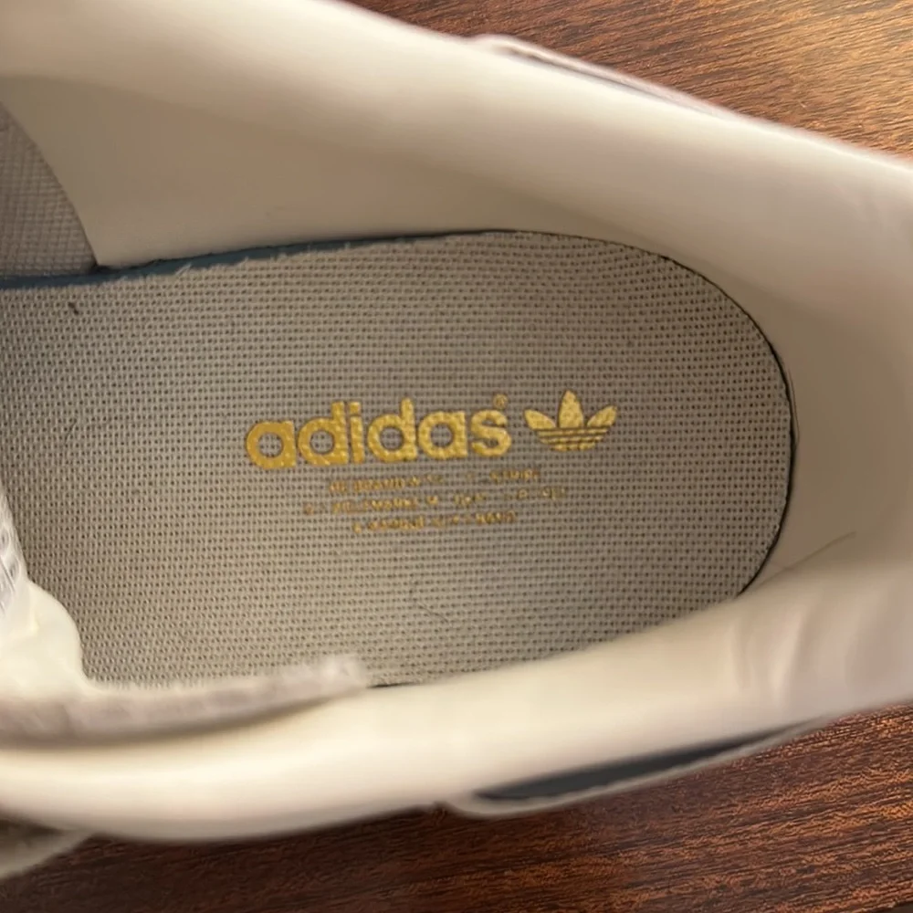 Adidas Stan Smith gold edition. W8 - Picture 4 of 6